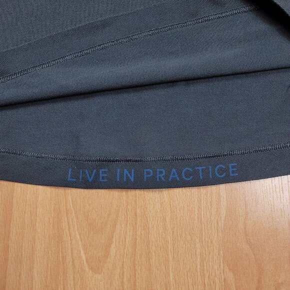 Lululemon Tech Pique Polo Shirt Men's Size Medium Vented Performance Golf Casual - Picture 3 of 8